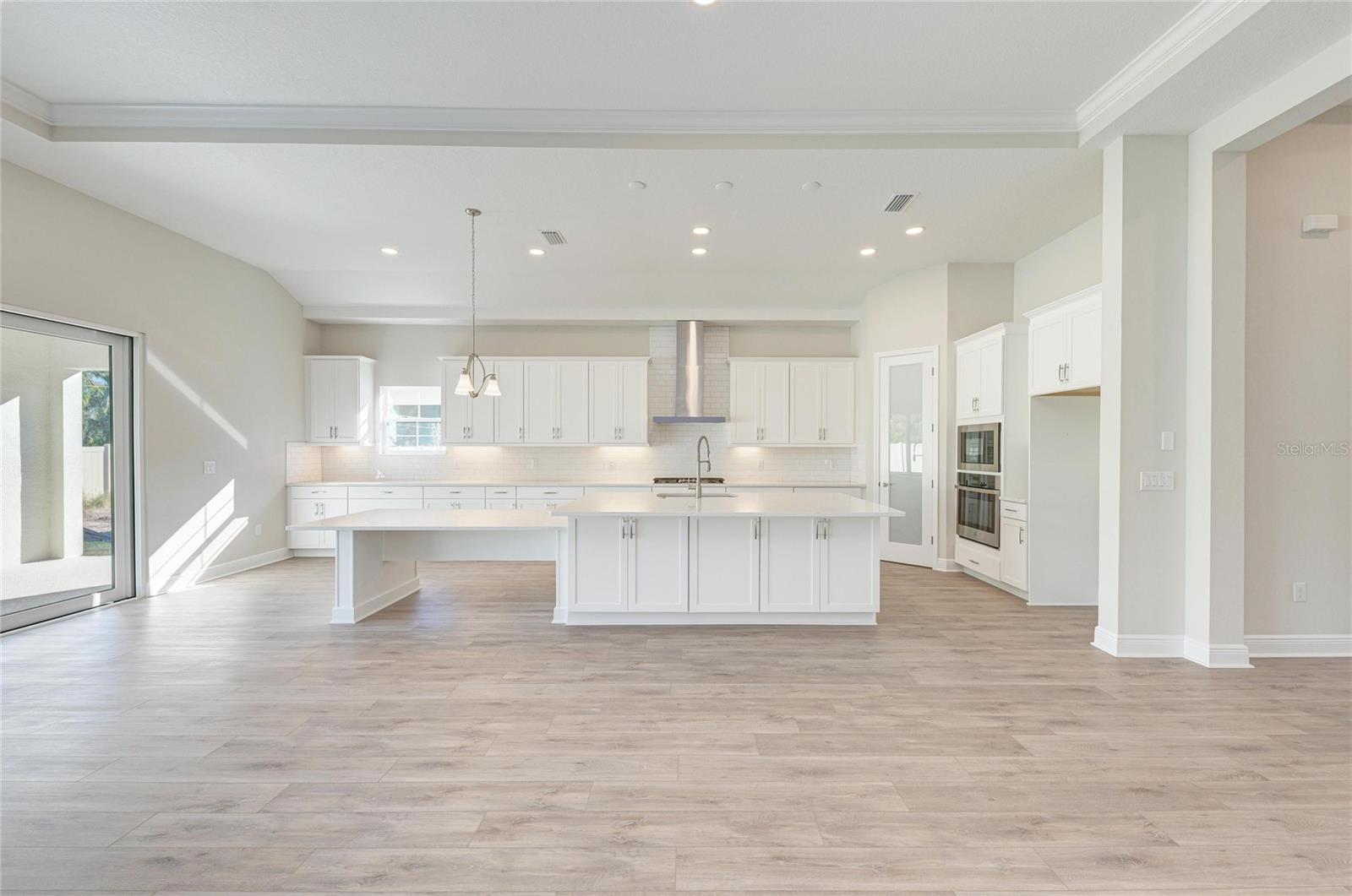 Image 15 of 38 For 13068 Homestead Lane