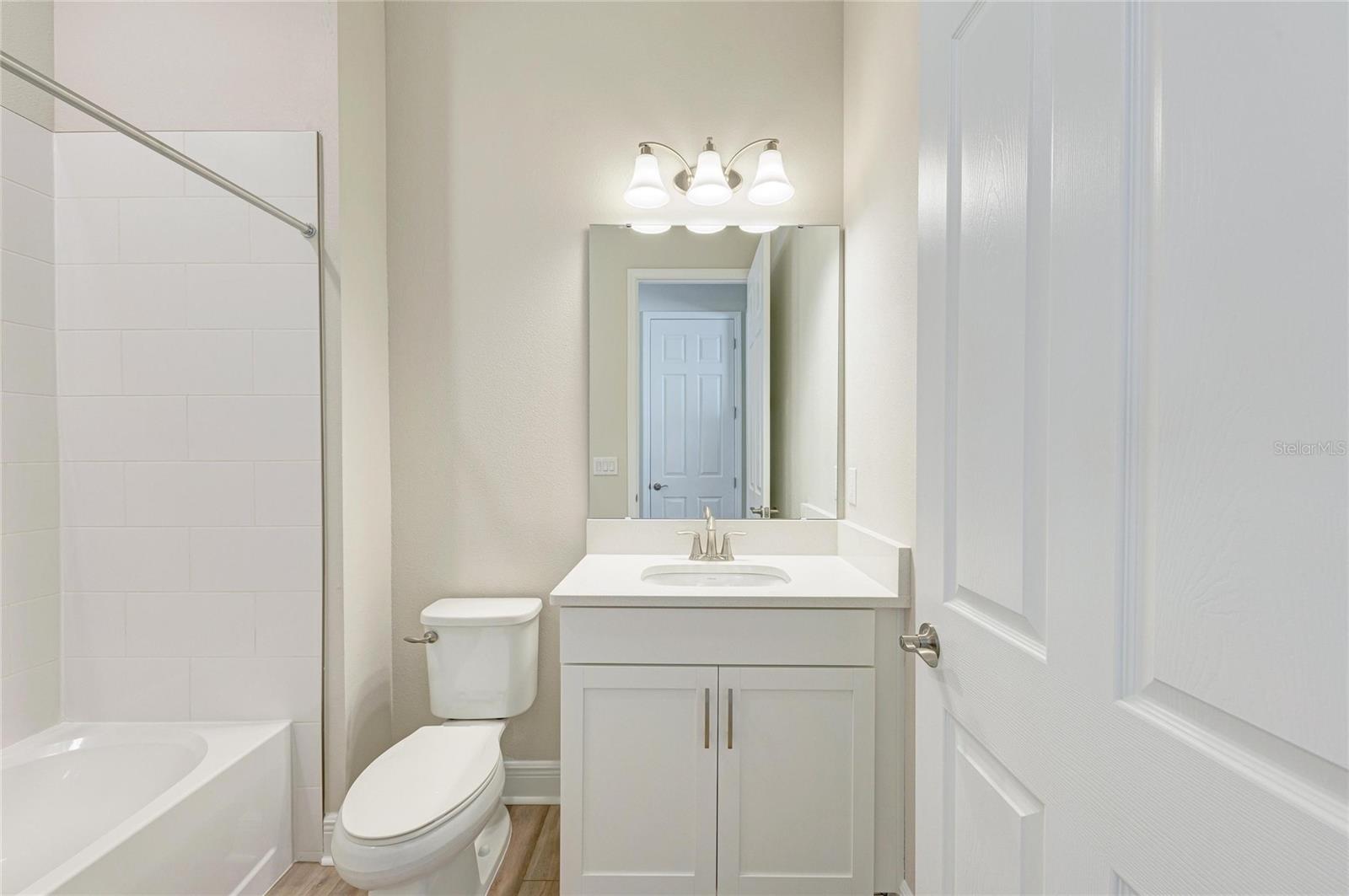 Image 28 of 38 For 13068 Homestead Lane