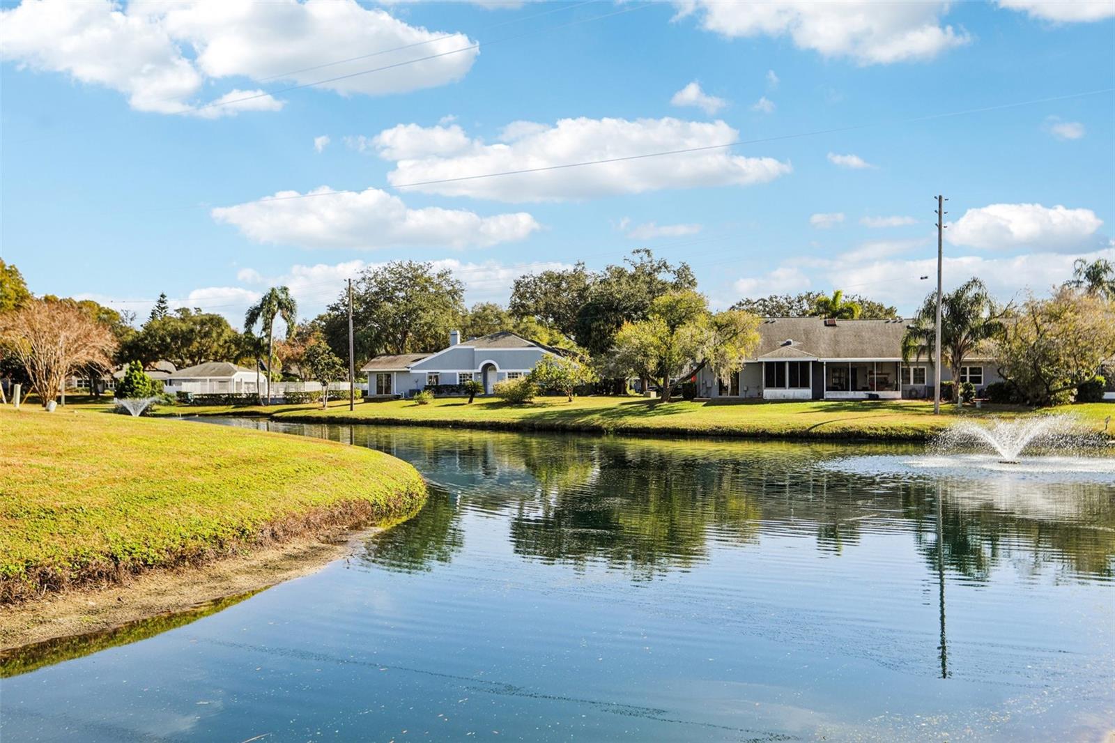 Image 28 of 30 For 23 Penzance Court