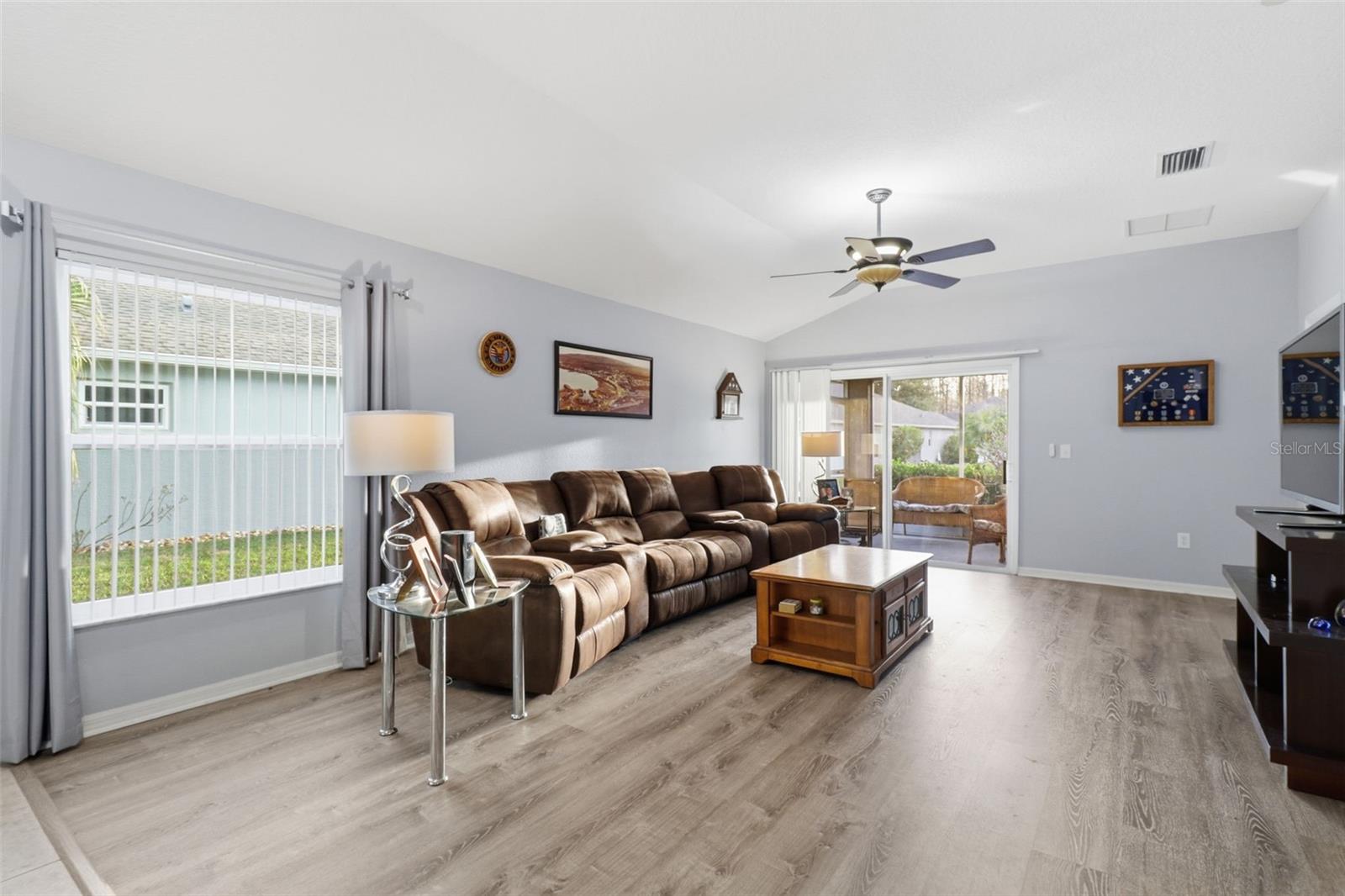 Image 4 of 29 For 2822 Torrance Drive