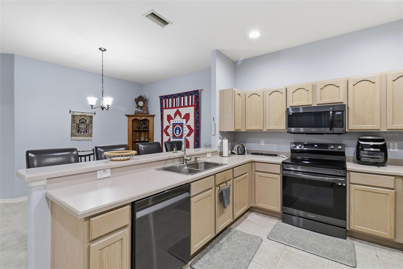 Image 9 of 29 For 2822 Torrance Drive