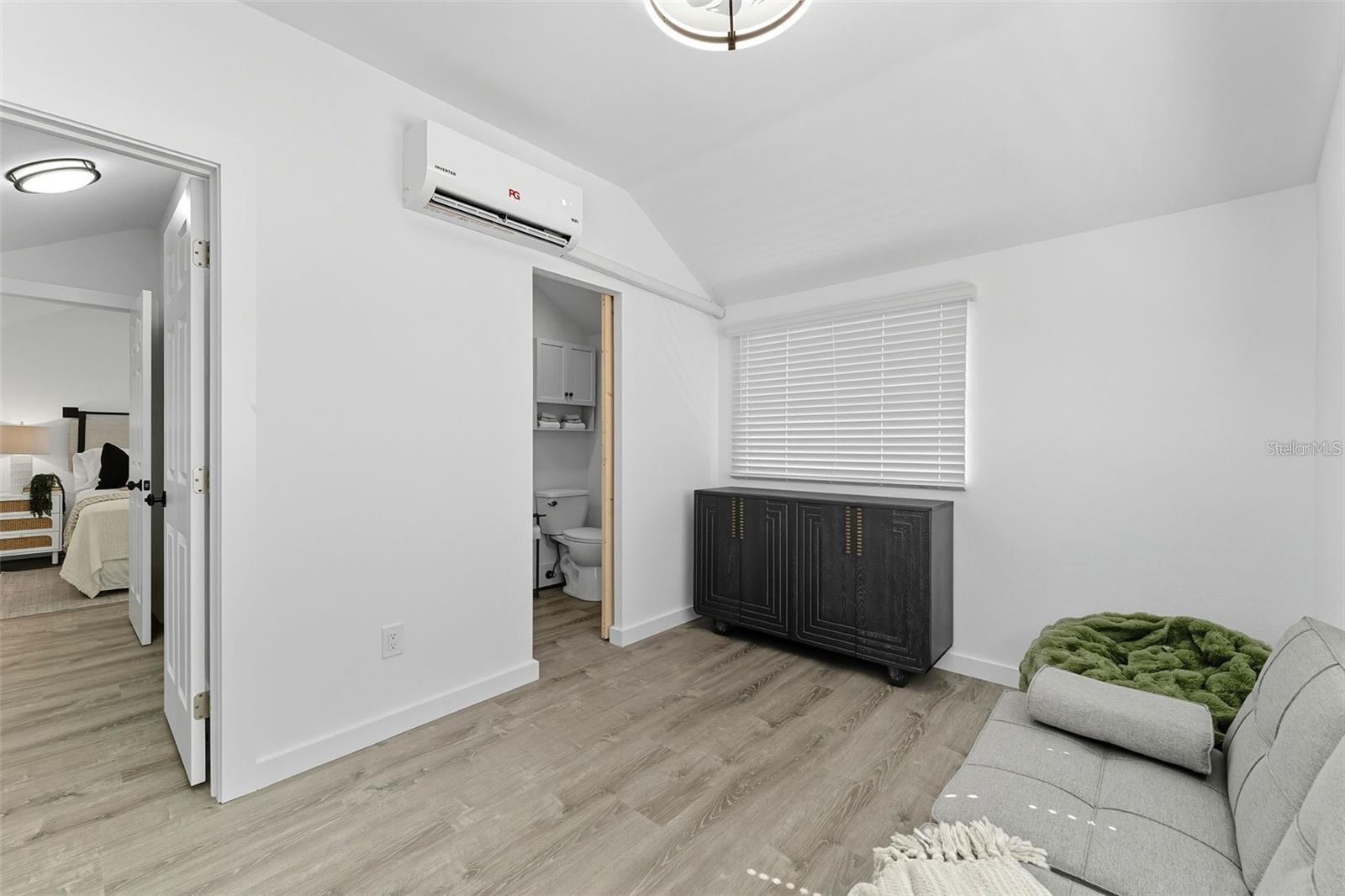 Image 20 of 35 For 6470 64th Avenue N