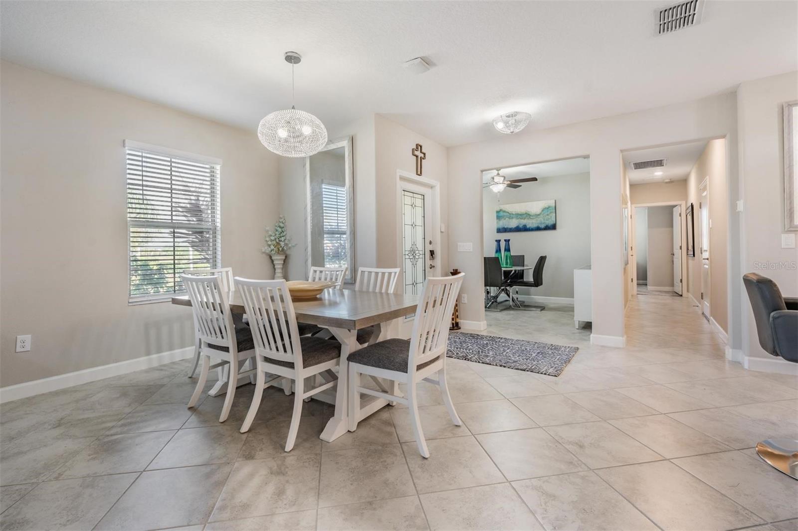 Image 11 of 99 For 10397 Echo Dock Loop