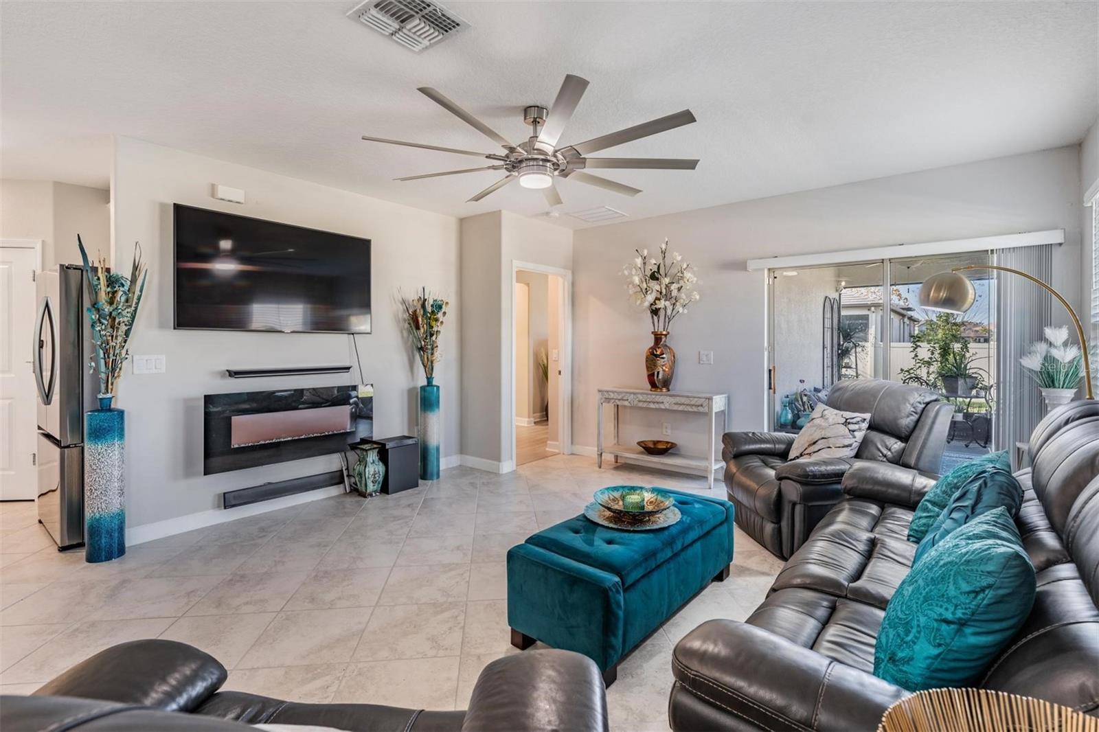 Image 13 of 99 For 10397 Echo Dock Loop