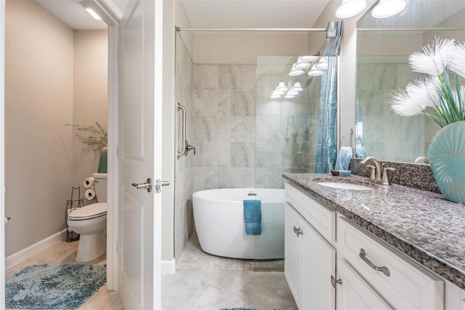 Image 18 of 99 For 10397 Echo Dock Loop