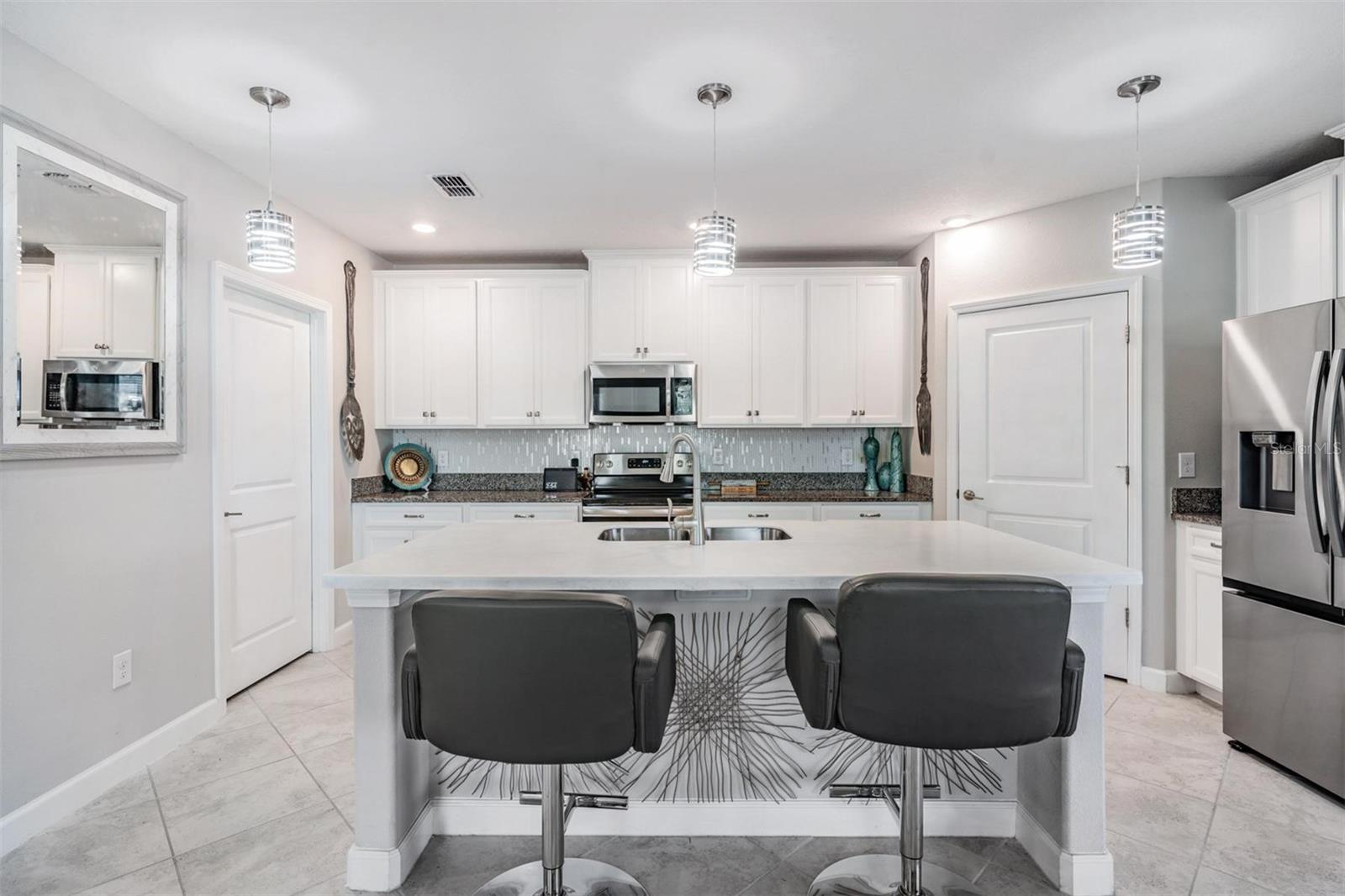 Image 4 of 99 For 10397 Echo Dock Loop