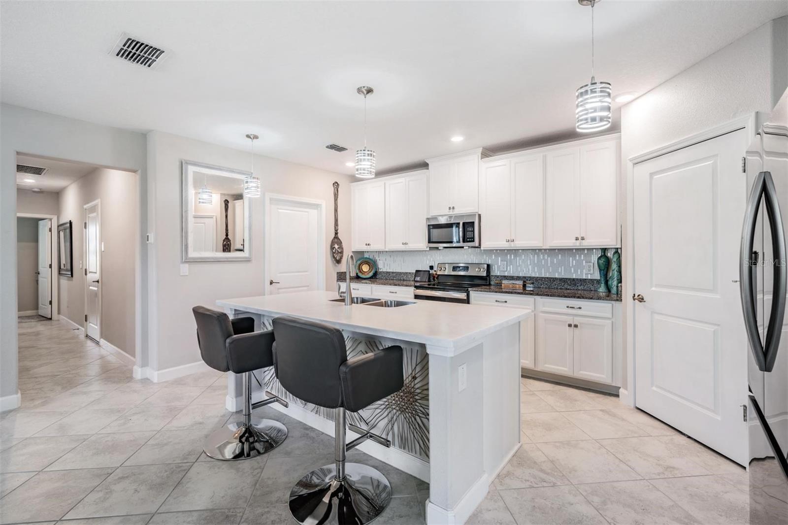 Image 5 of 99 For 10397 Echo Dock Loop