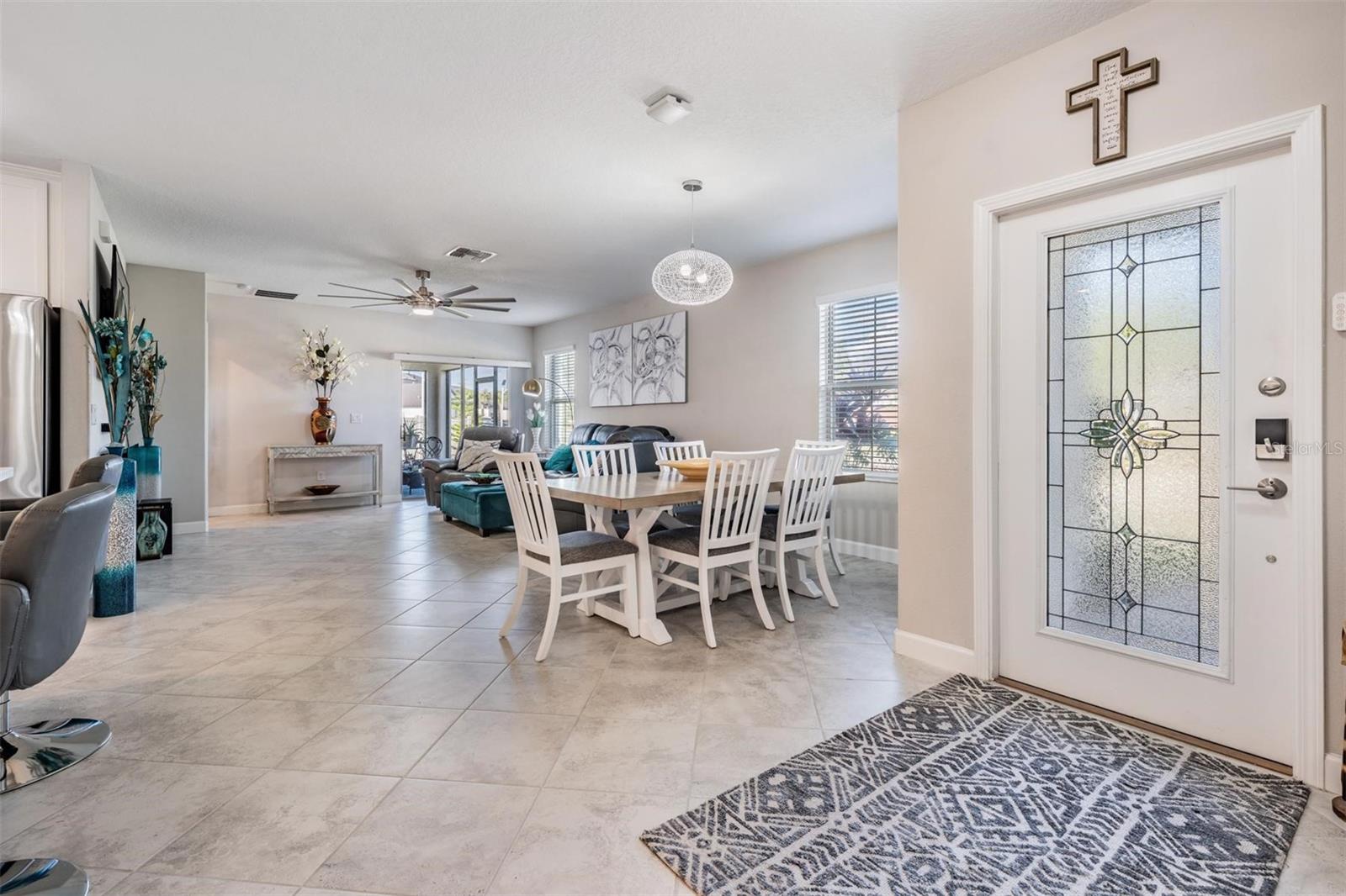 Image 9 of 99 For 10397 Echo Dock Loop