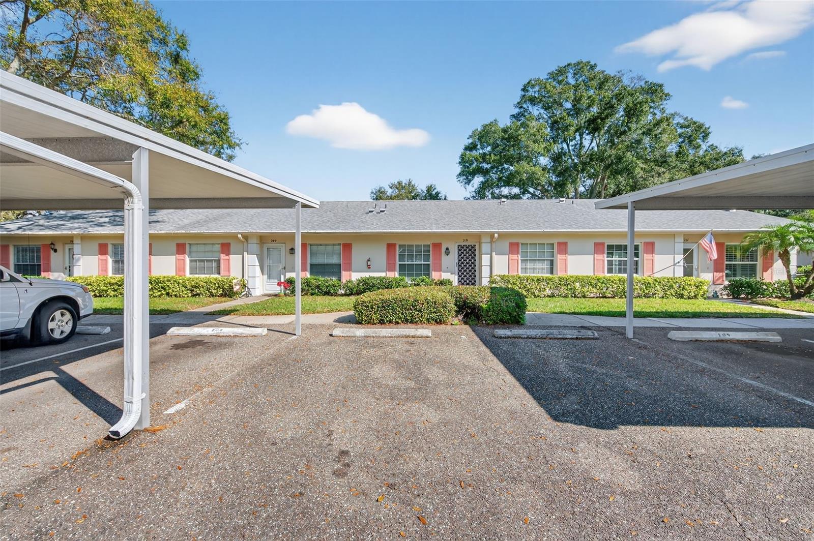 Image 2 of 65 For 1535 Nursery Road 211