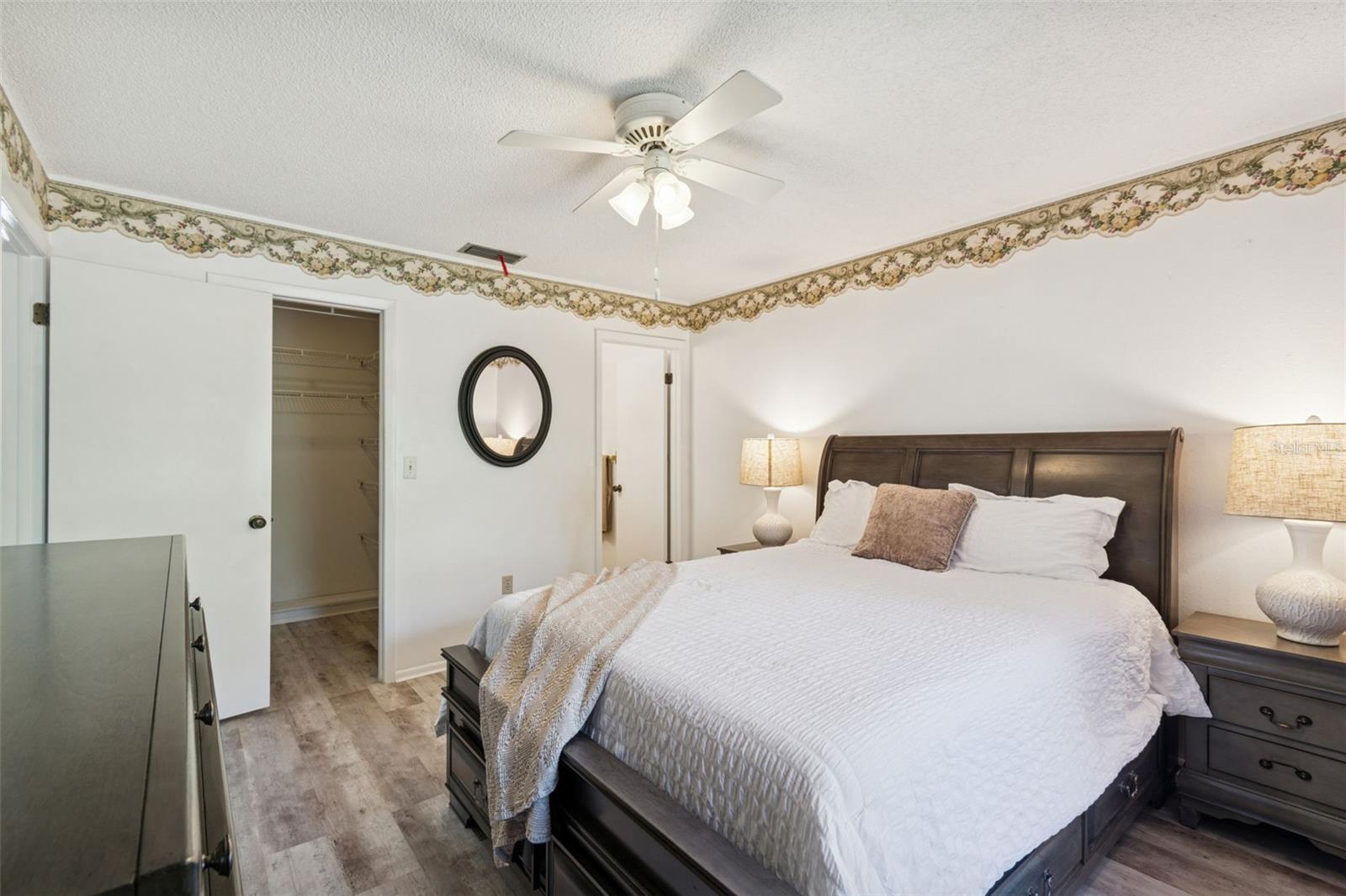 Image 22 of 54 For 12906 Wedgewood Way D