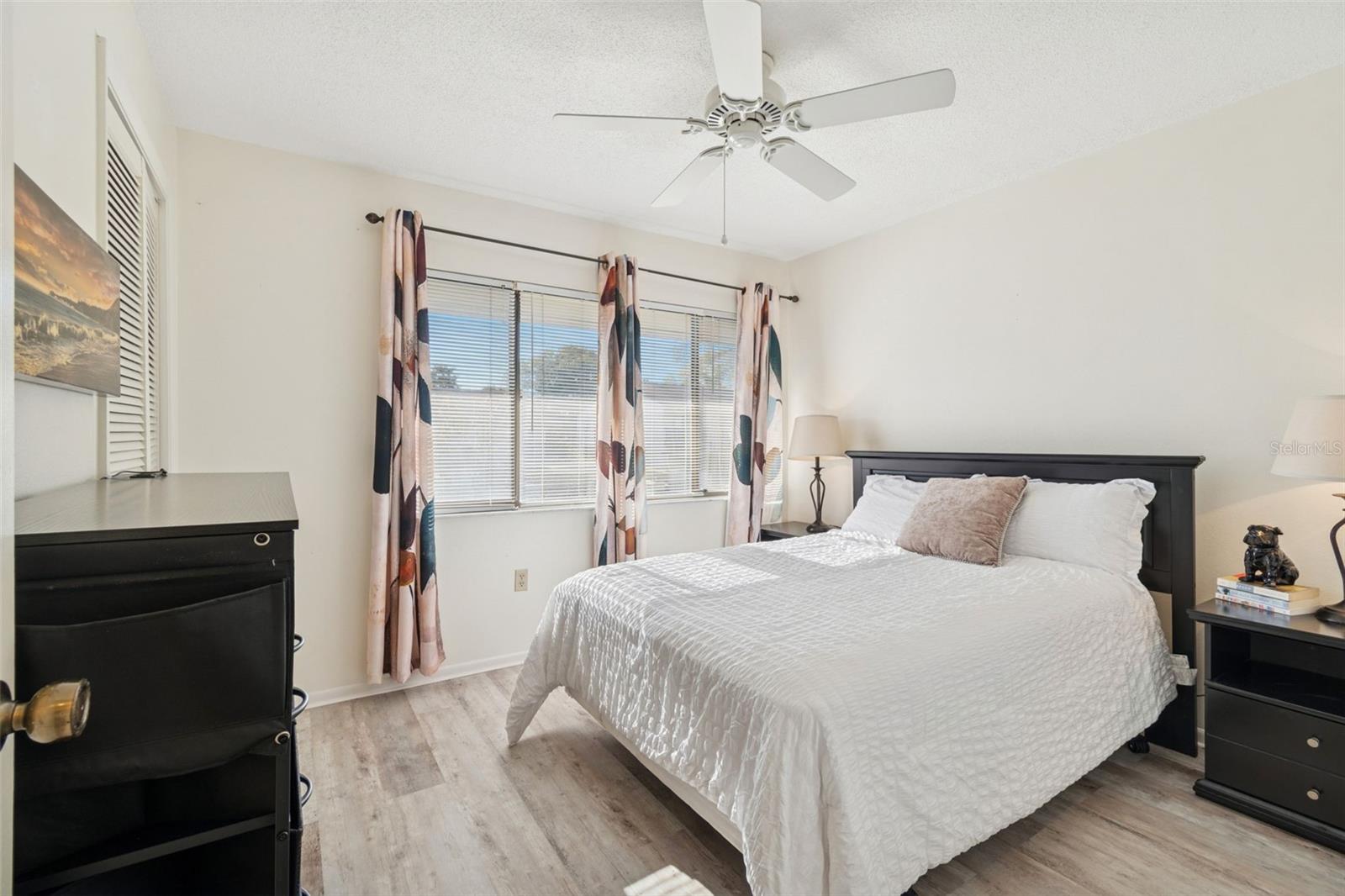 Image 27 of 54 For 12906 Wedgewood Way D