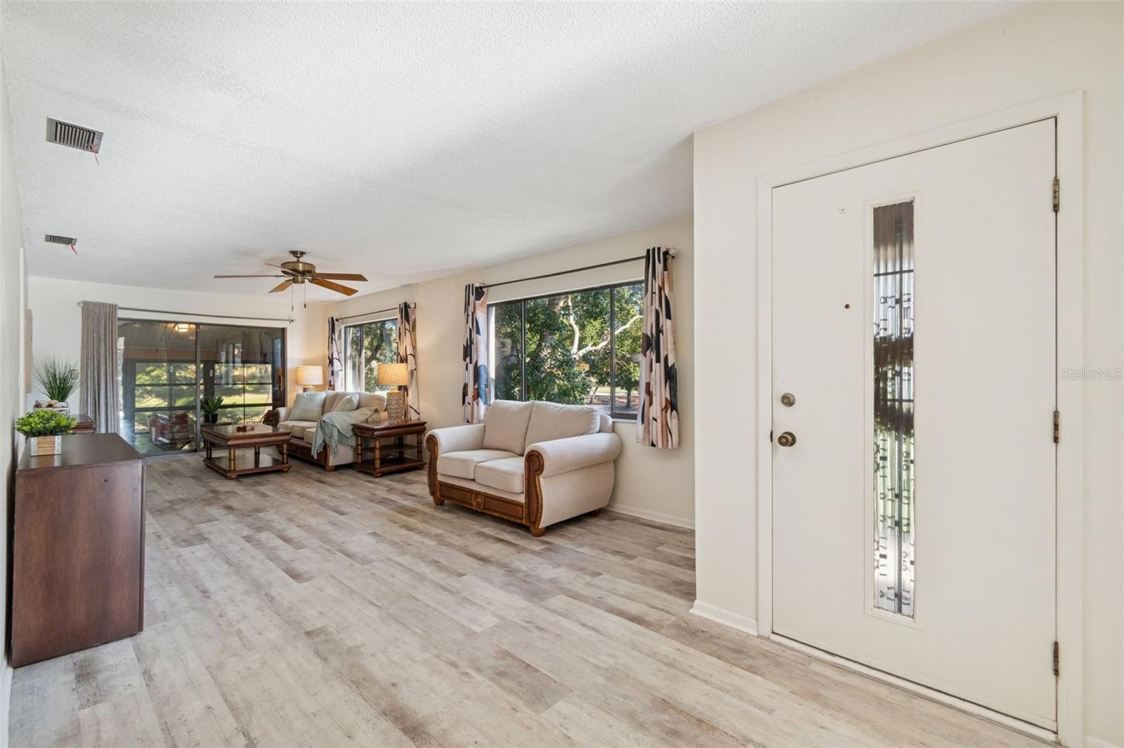 Image 4 of 54 For 12906 Wedgewood Way D