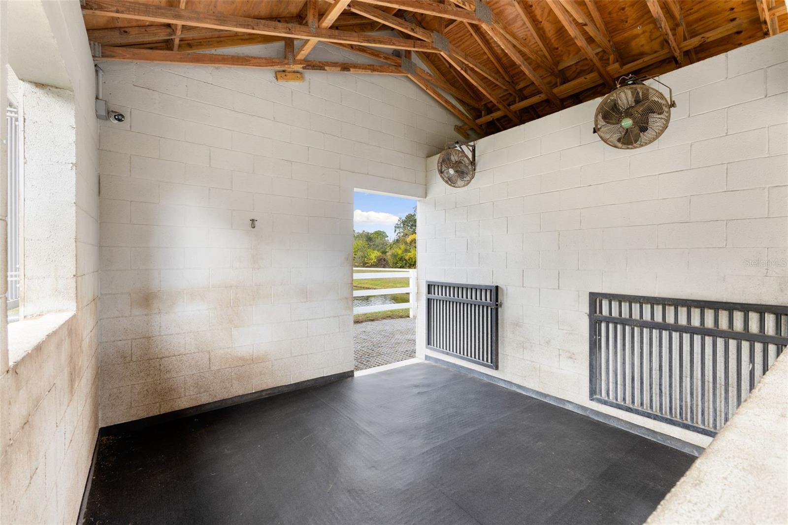 Image 34 of 66 For 12305 Twin Branch Acres Road