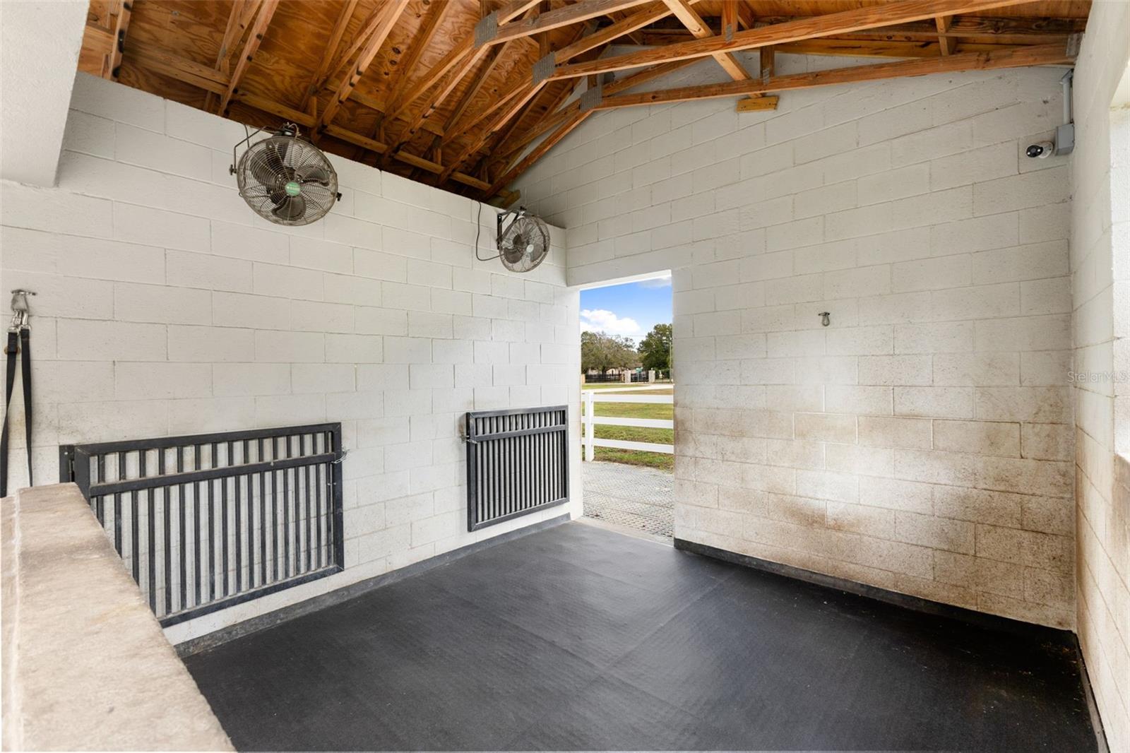 Image 37 of 66 For 12305 Twin Branch Acres Road