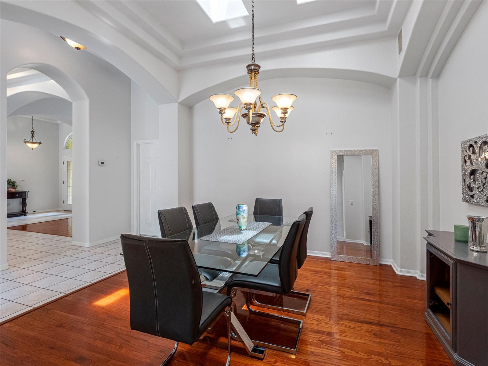 Image 19 of 74 For 12439 Bristol Commons Circle