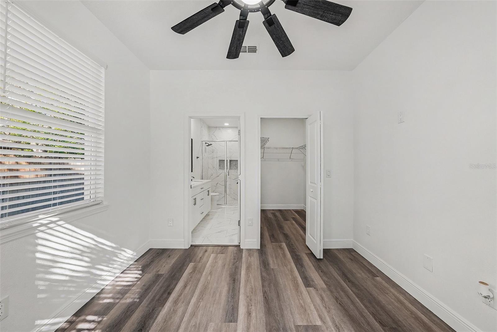 Image 13 of 28 For 1905 23rd Avenue