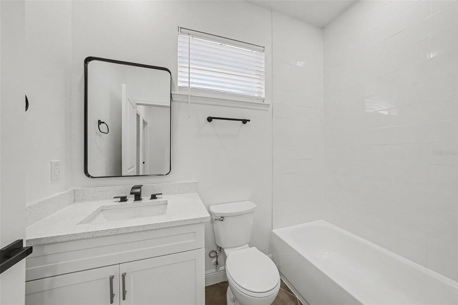 Image 20 of 28 For 1905 23rd Avenue