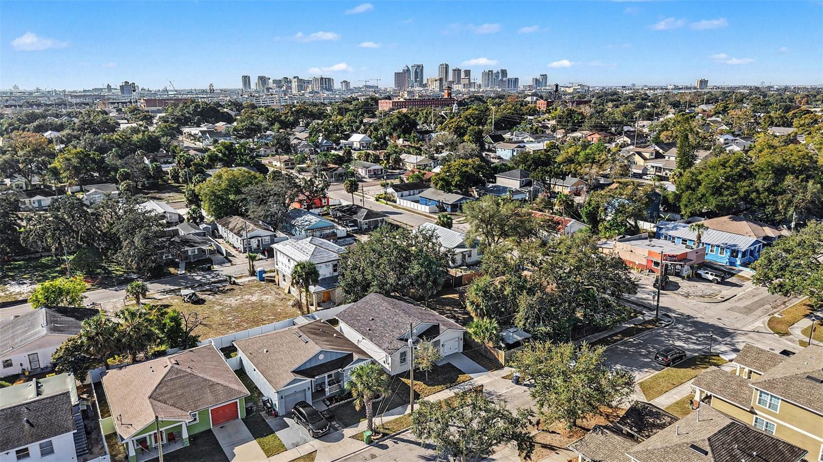 Image 27 of 28 For 1905 23rd Avenue