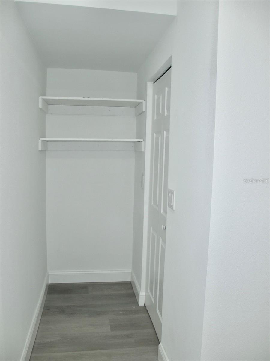 Image 14 of 33 For 11525 8th Way N 509