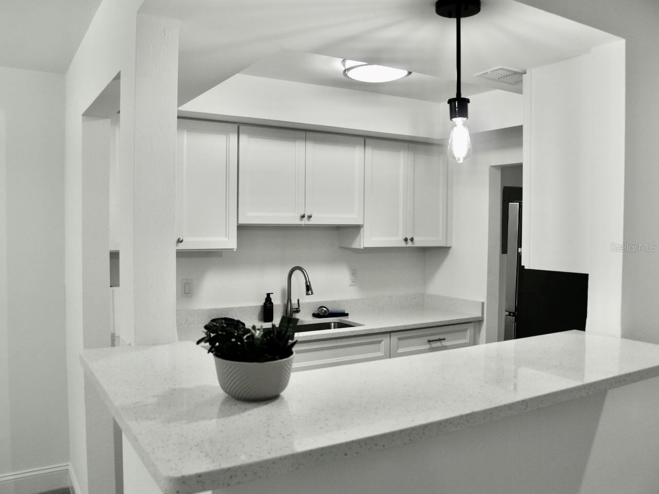 Image 3 of 33 For 11525 8th Way N 509