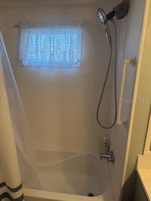 Image 23 of 33 For 420 49th Street E 114