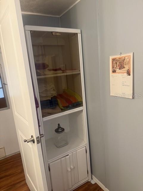 Image 24 of 33 For 420 49th Street E 114