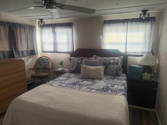 Image 27 of 33 For 420 49th Street E 114