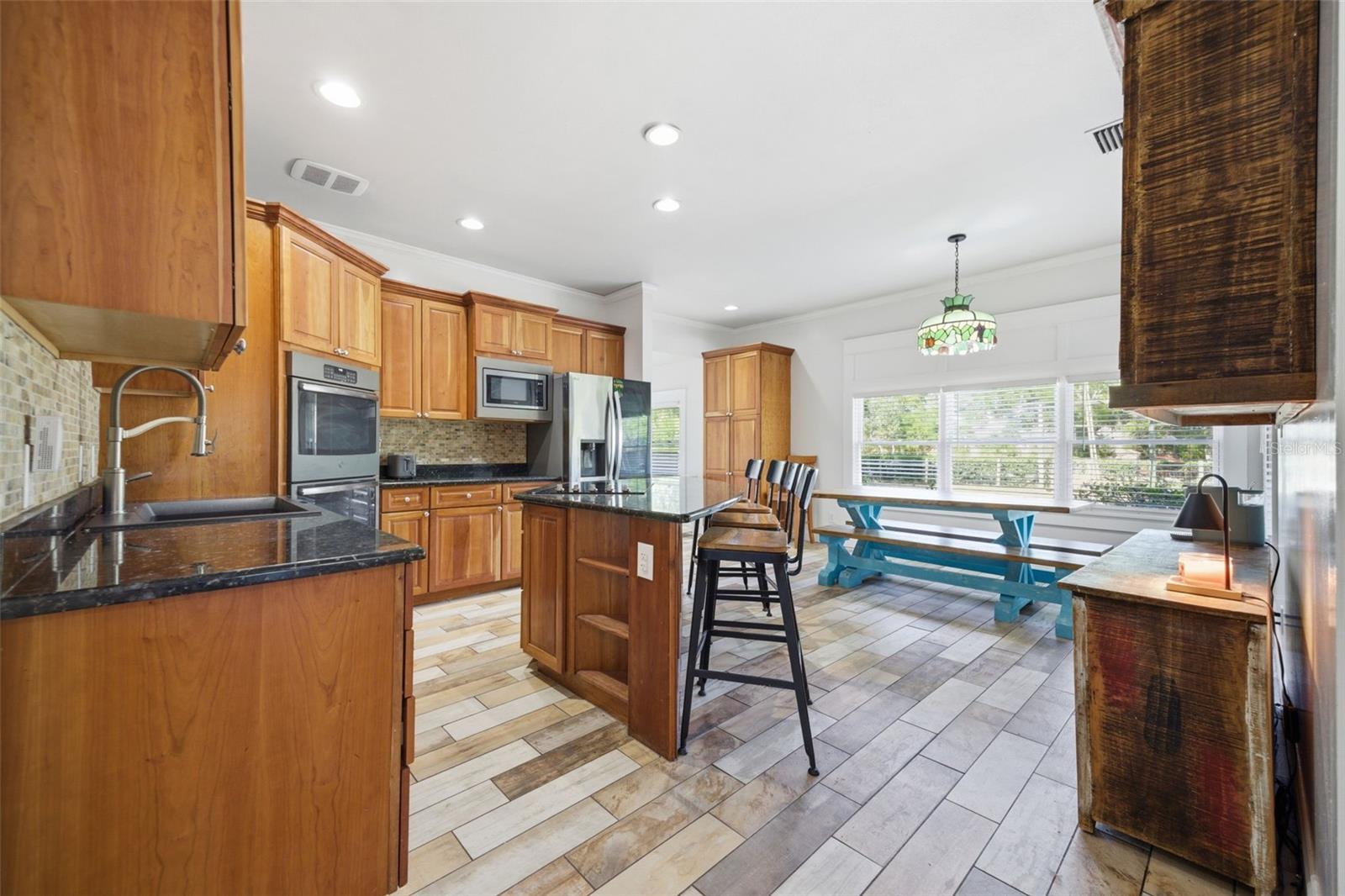 Listing photo id 9 for 3752 Old Keystone Road