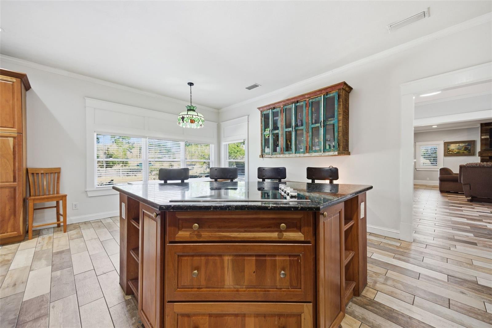 Listing photo id 10 for 3752 Old Keystone Road