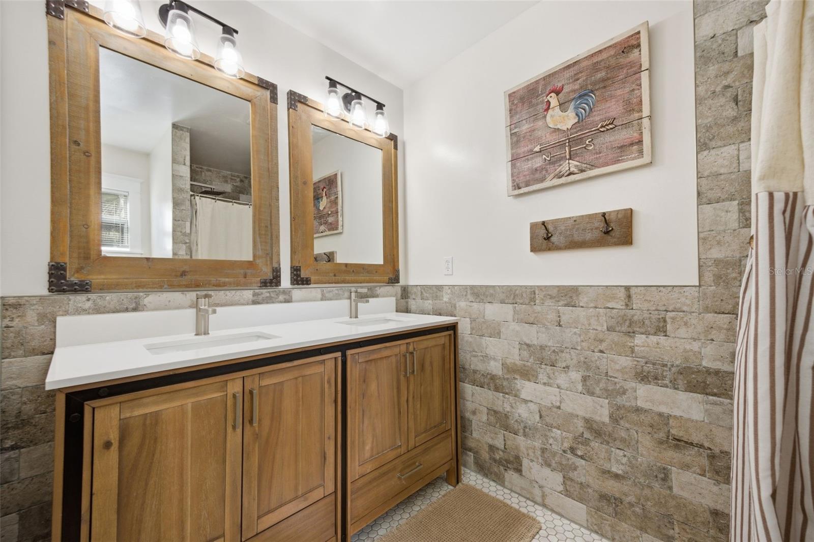 Listing photo id 20 for 3752 Old Keystone Road