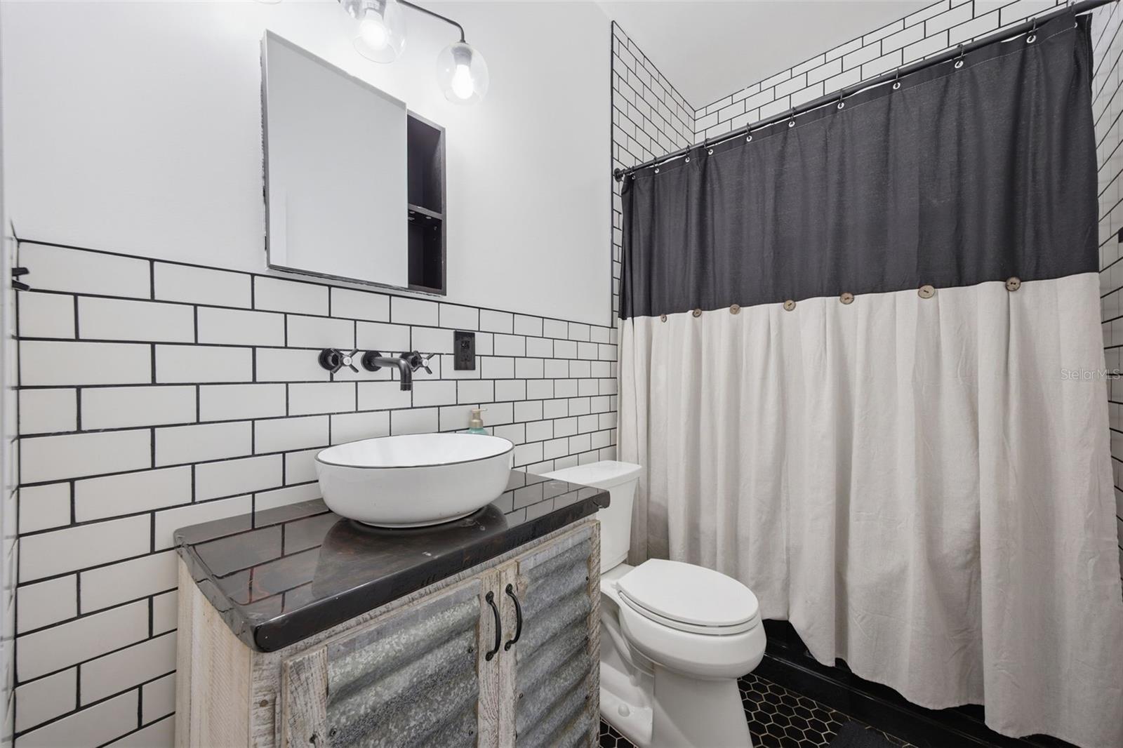 Listing photo id 28 for 3752 Old Keystone Road