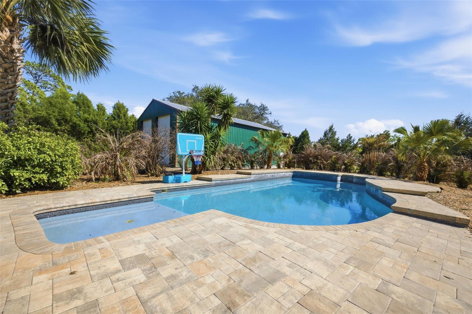 Listing photo id 43 for 3752 Old Keystone Road