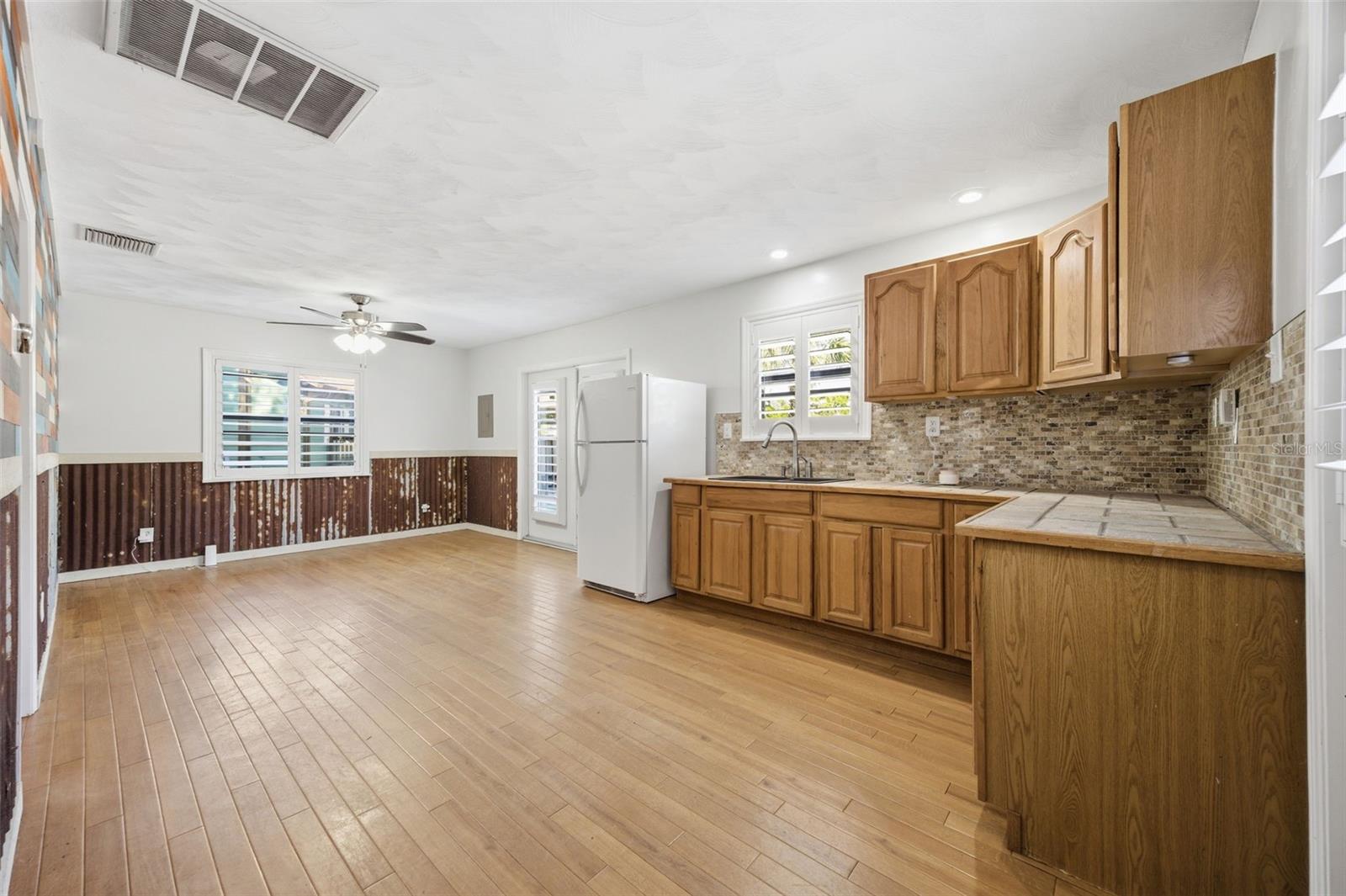 Listing photo id 49 for 3752 Old Keystone Road