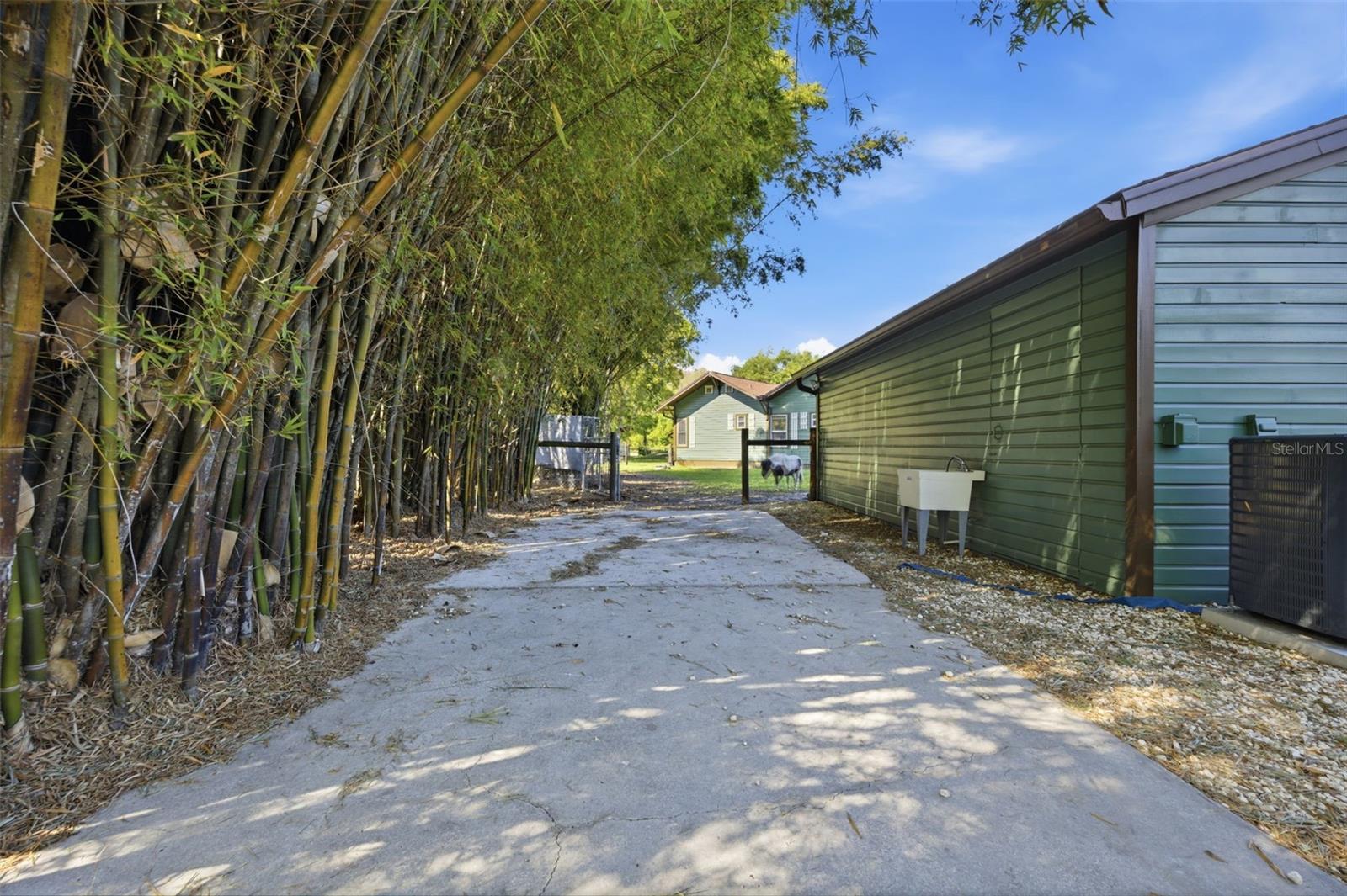 Listing photo id 53 for 3752 Old Keystone Road