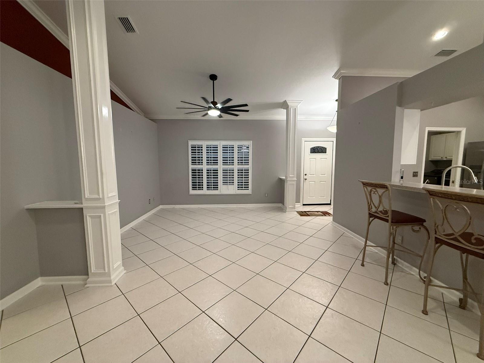 Image 13 of 52 For 6011 Country Walk Lane