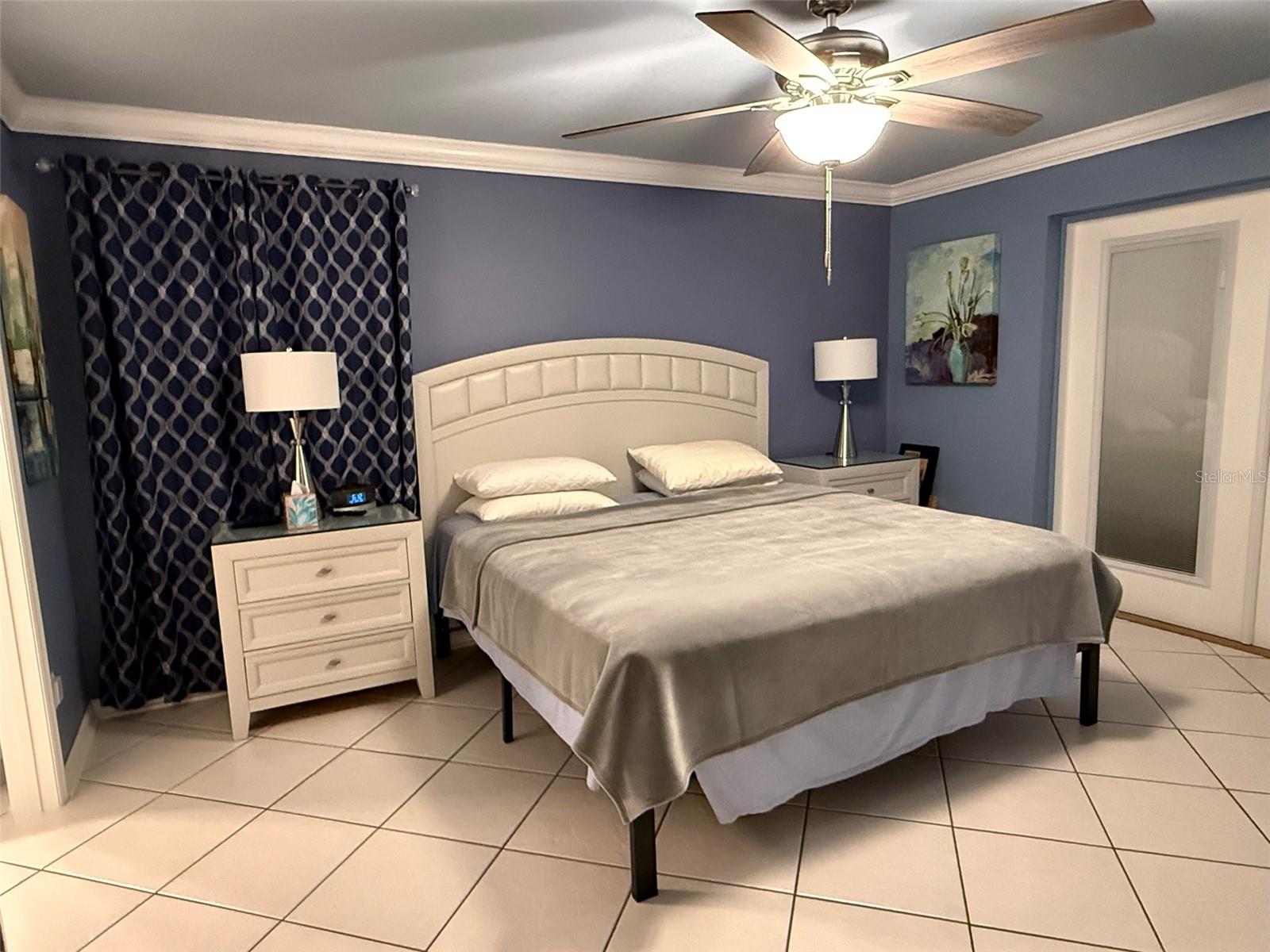 Image 26 of 52 For 6011 Country Walk Lane