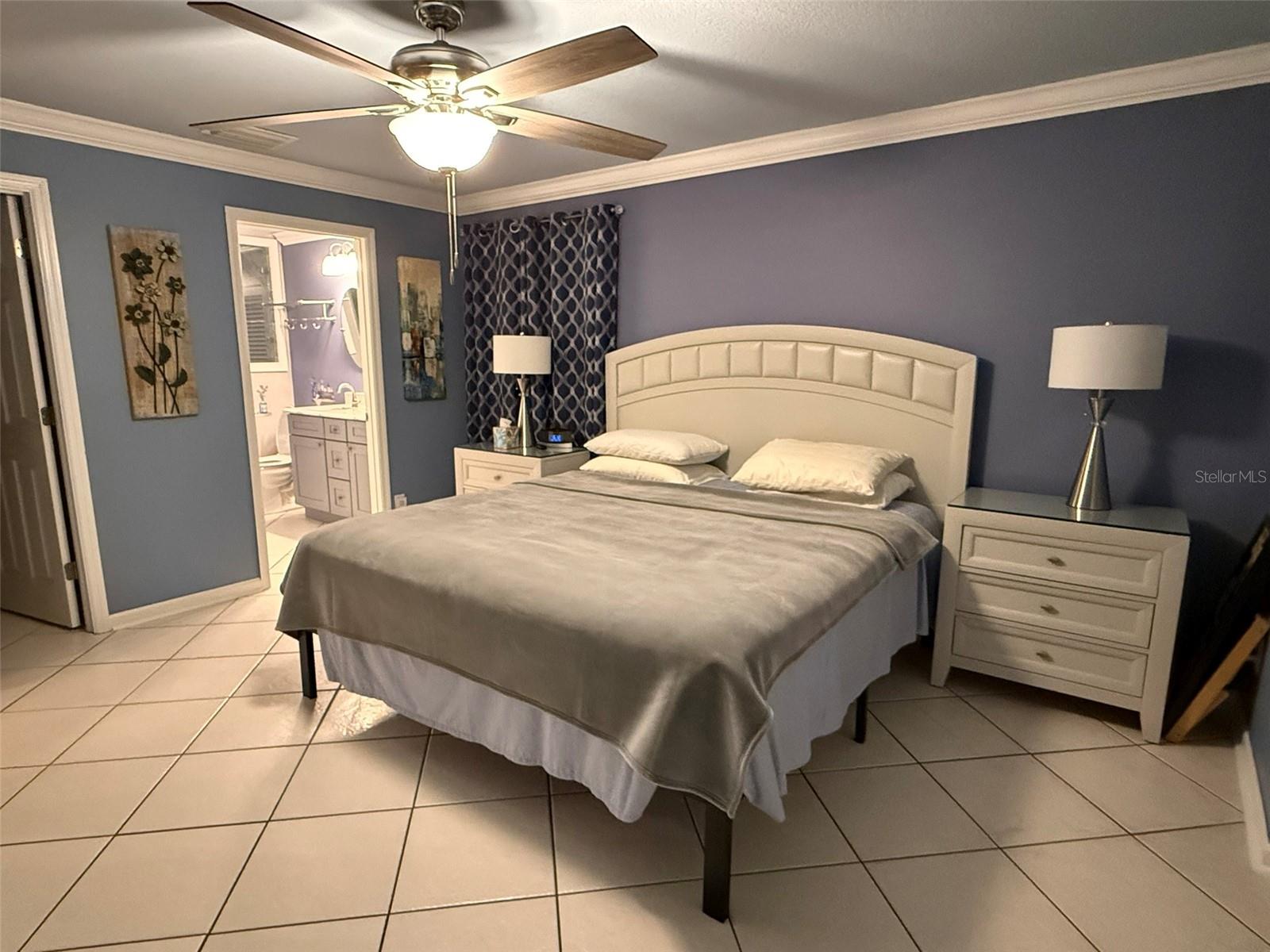 Image 27 of 52 For 6011 Country Walk Lane