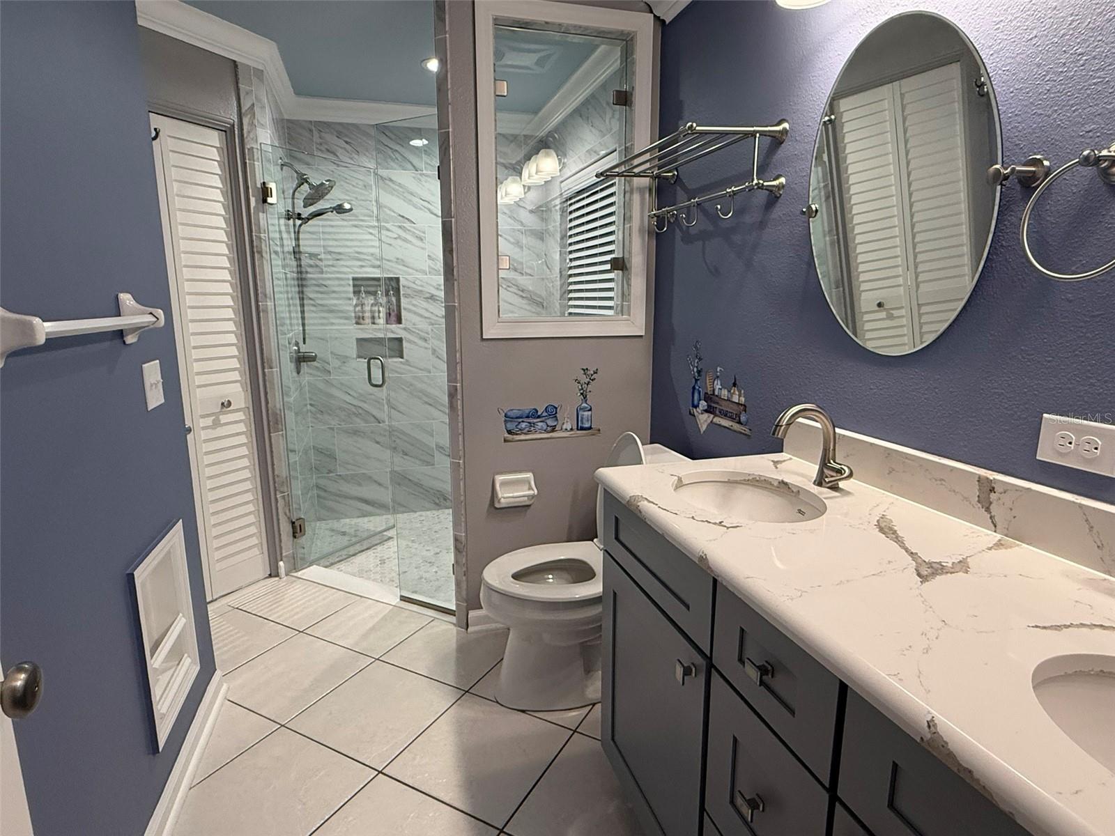 Image 29 of 52 For 6011 Country Walk Lane