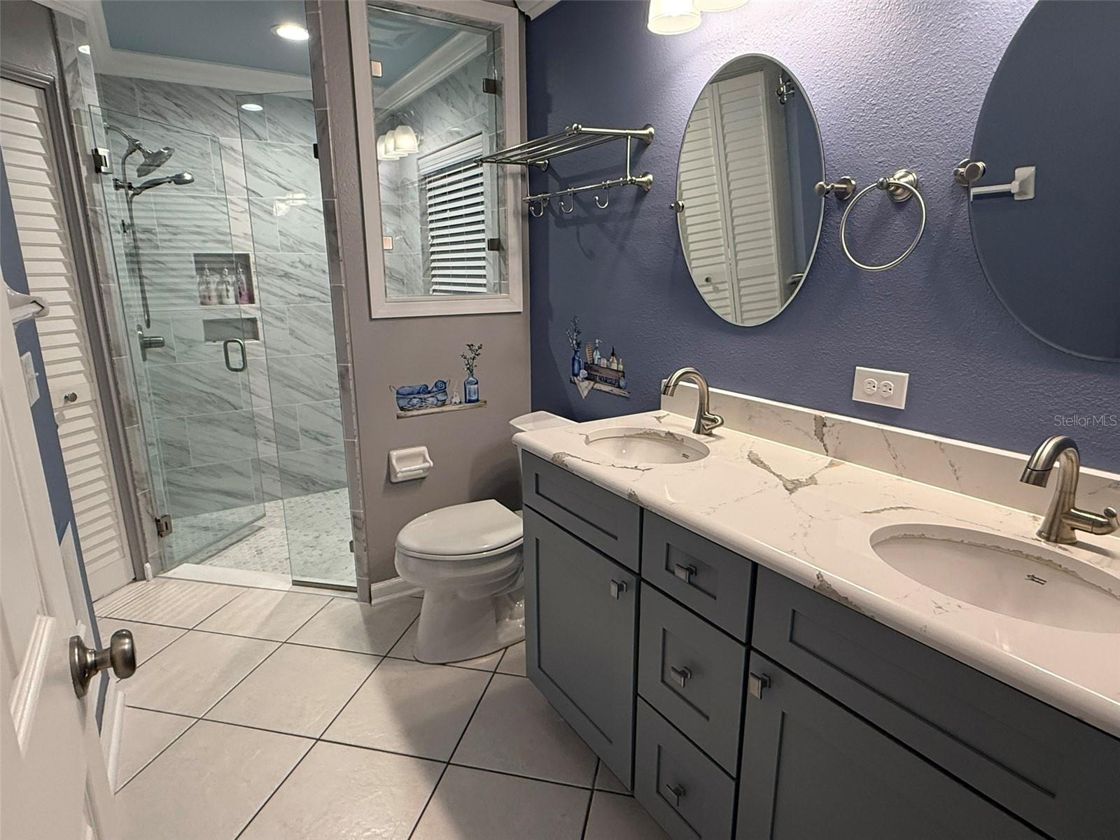 Image 30 of 52 For 6011 Country Walk Lane