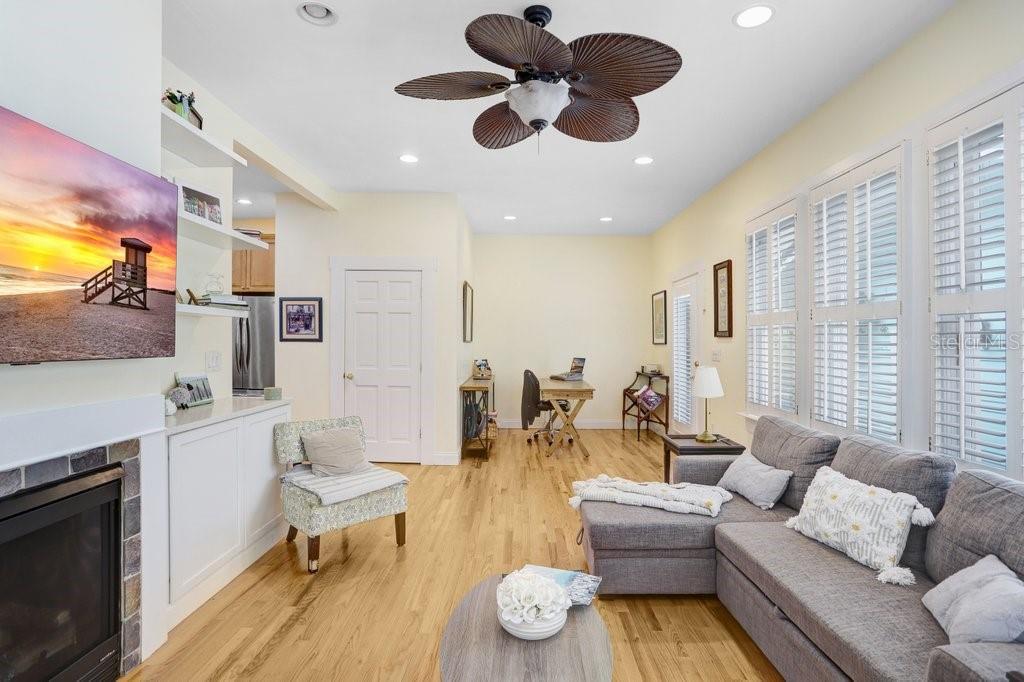 Image 13 of 39 For 1801 Hills Avenue