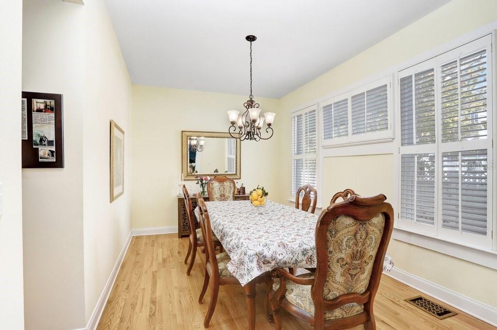 Image 14 of 39 For 1801 Hills Avenue