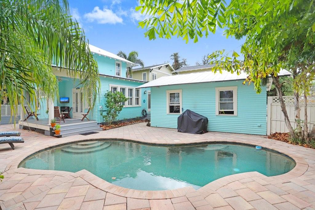 Image 22 of 39 For 1801 Hills Avenue