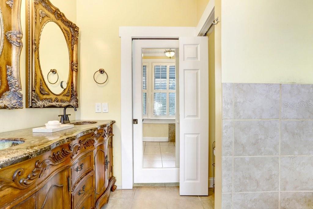 Image 30 of 39 For 1801 Hills Avenue