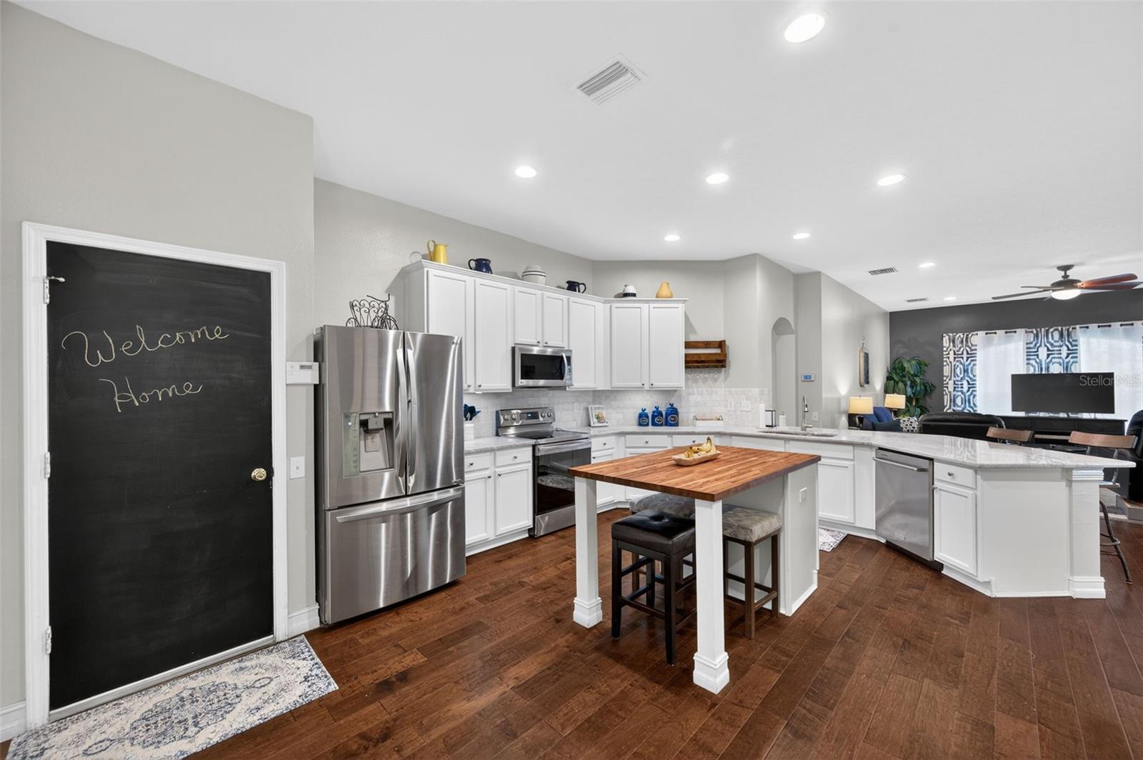 Image 12 of 40 For 20828 Woodvale Lane