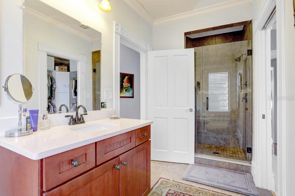 Image 27 of 47 For 8407 Interbay Boulevard