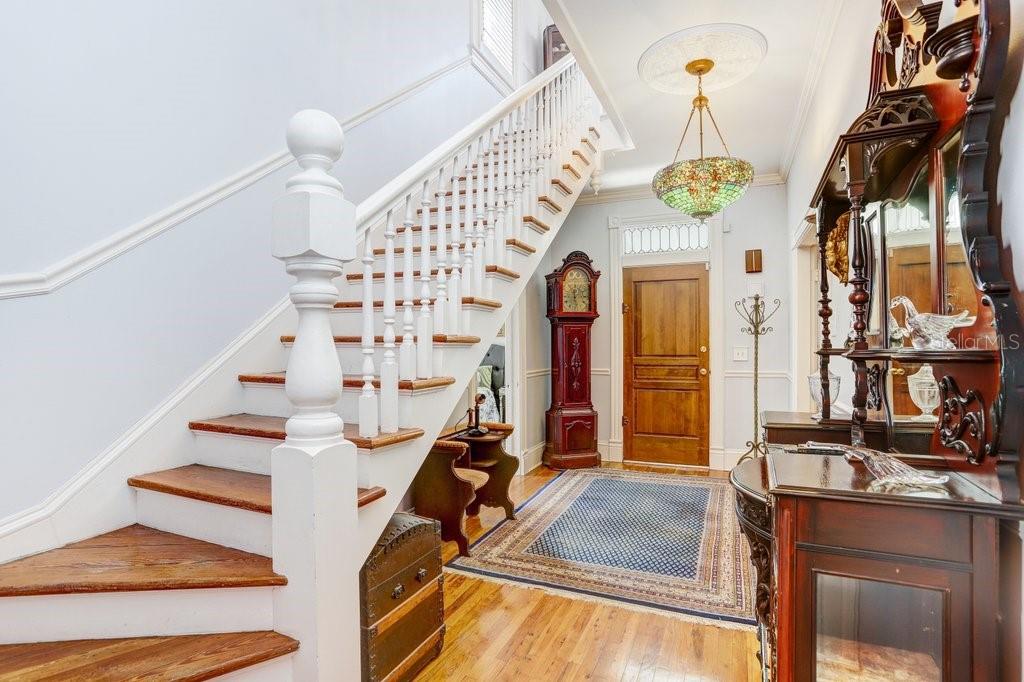 Image 28 of 47 For 8407 Interbay Boulevard