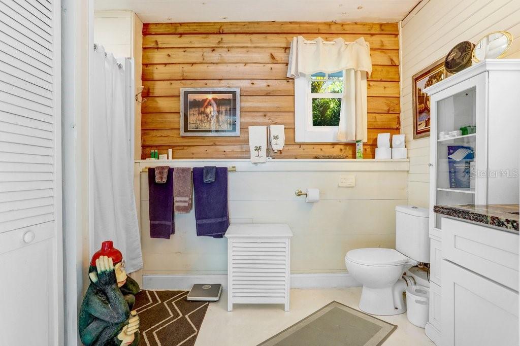 Image 44 of 47 For 8407 Interbay Boulevard