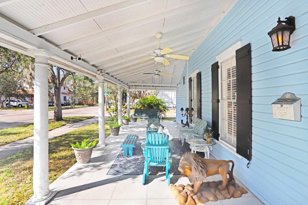 Image 5 of 47 For 8407 Interbay Boulevard