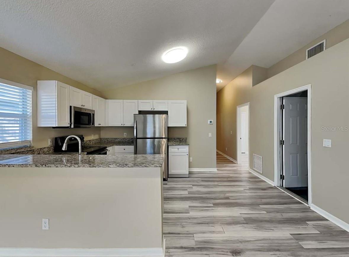 Image 3 of 8 For 13230 Prestwick Drive