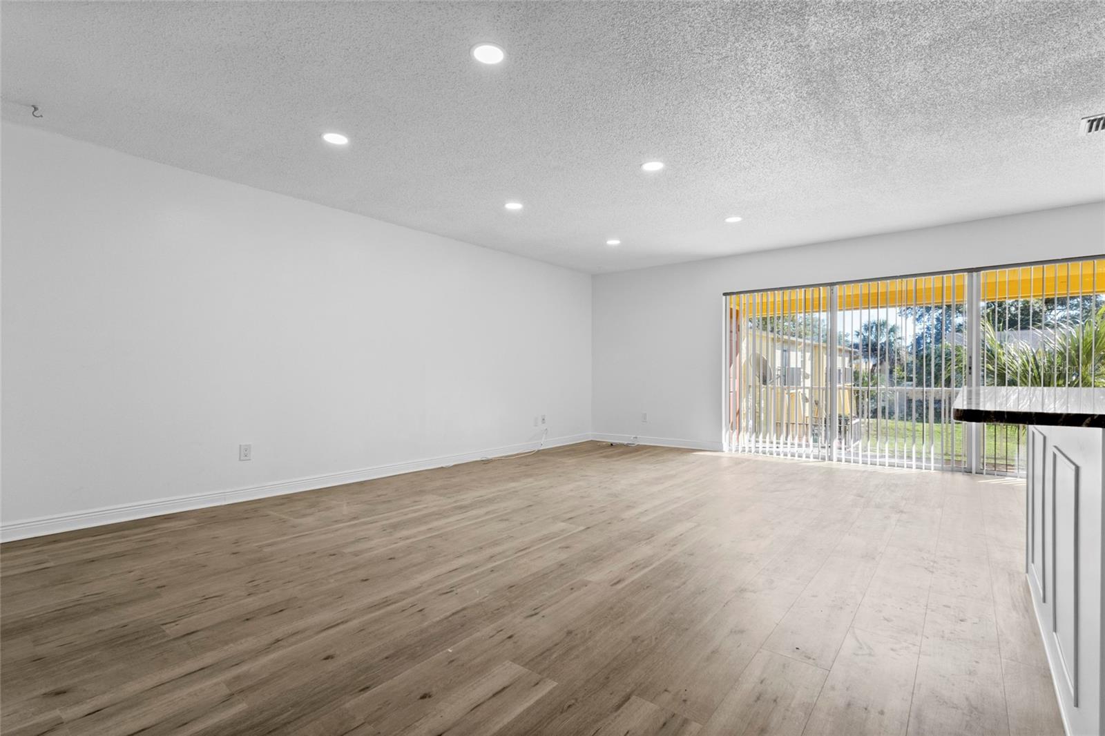 Image 3 of 21 For 7512 Gallineta Court 7512